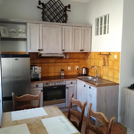 Apartament Blisko Portu 아파트 그디니아